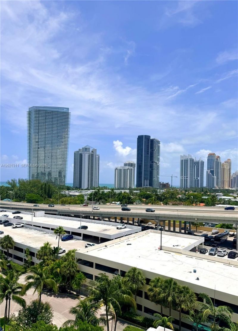 19390 Collins Ave , Unit 908, Sunny Isles Beach, FL 33160 Photo
