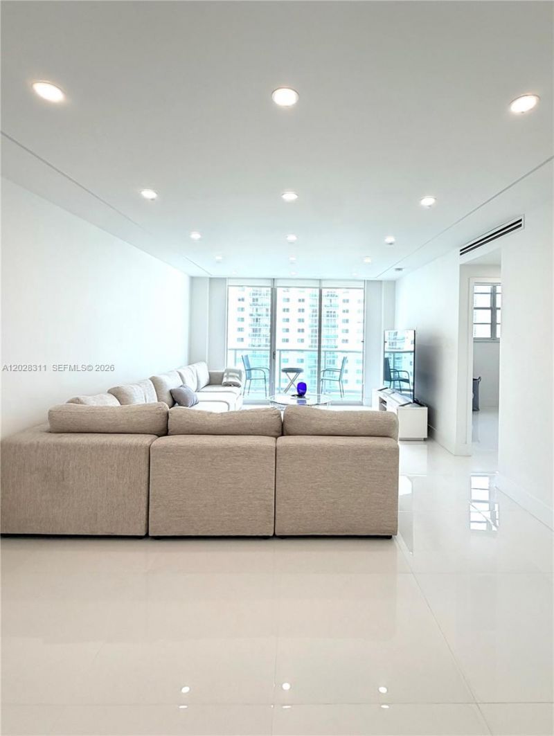 19390 Collins Ave , Unit 908, Sunny Isles Beach, FL 33160 Photo