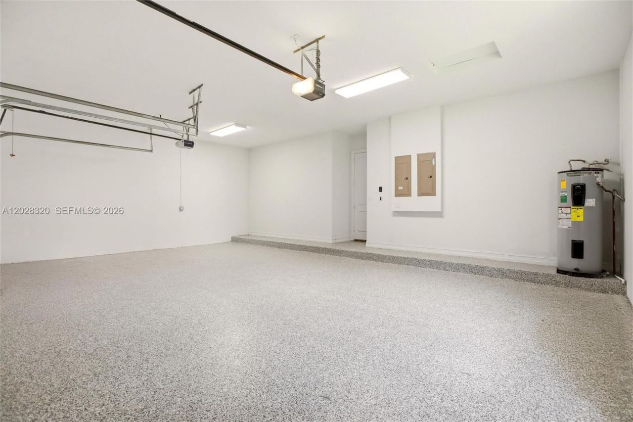 3250 W Stonebrook Cir , Davie, FL 33330 Photo