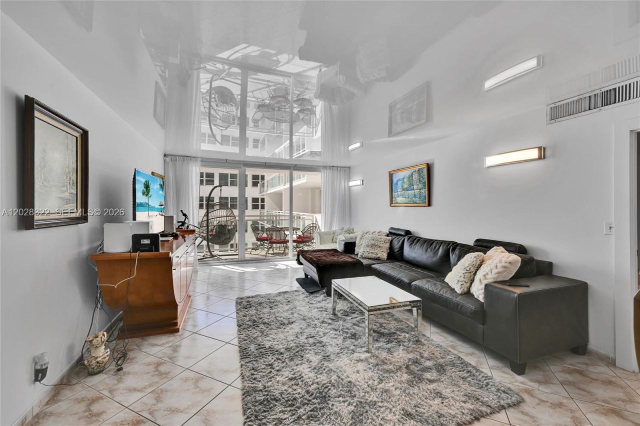 2030 S Ocean Dr , Unit 2018, Hallandale Beach, FL 33009 Photo