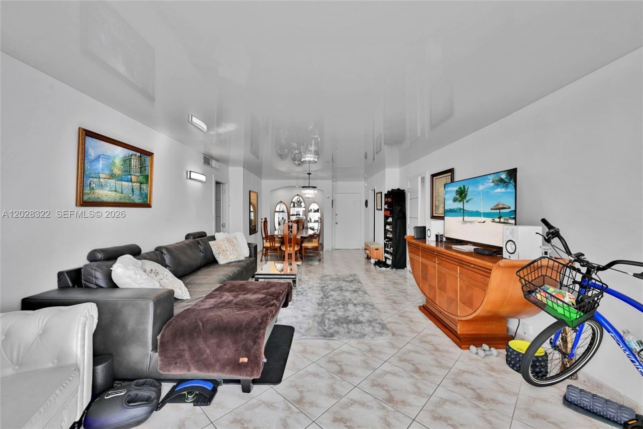 2030 S Ocean Dr , Unit 2018, Hallandale Beach, FL 33009 Photo