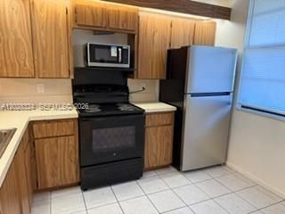 1502 Whitehall Dr , Unit 105, Davie, FL 33324 Photo