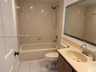 1502 Whitehall Dr , Unit 105, Davie, FL 33324 Photo