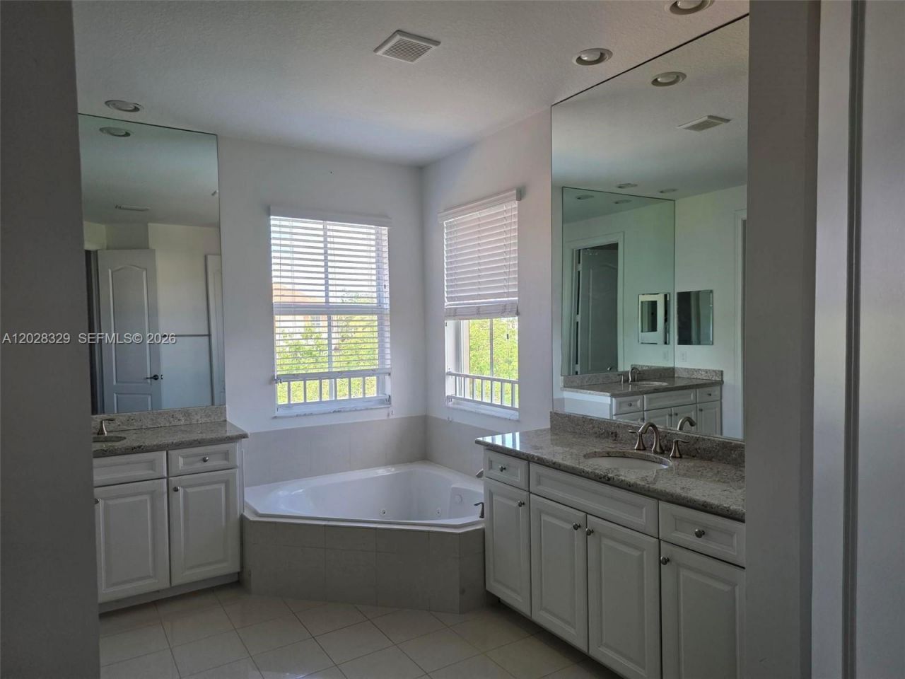 8671 Lakeside Bnd , Unit 1, Parkland, FL 33076 Photo