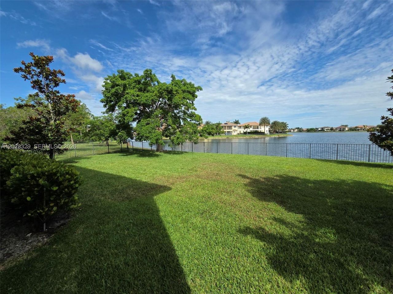 8671 Lakeside Bnd , Unit 1, Parkland, FL 33076 Photo