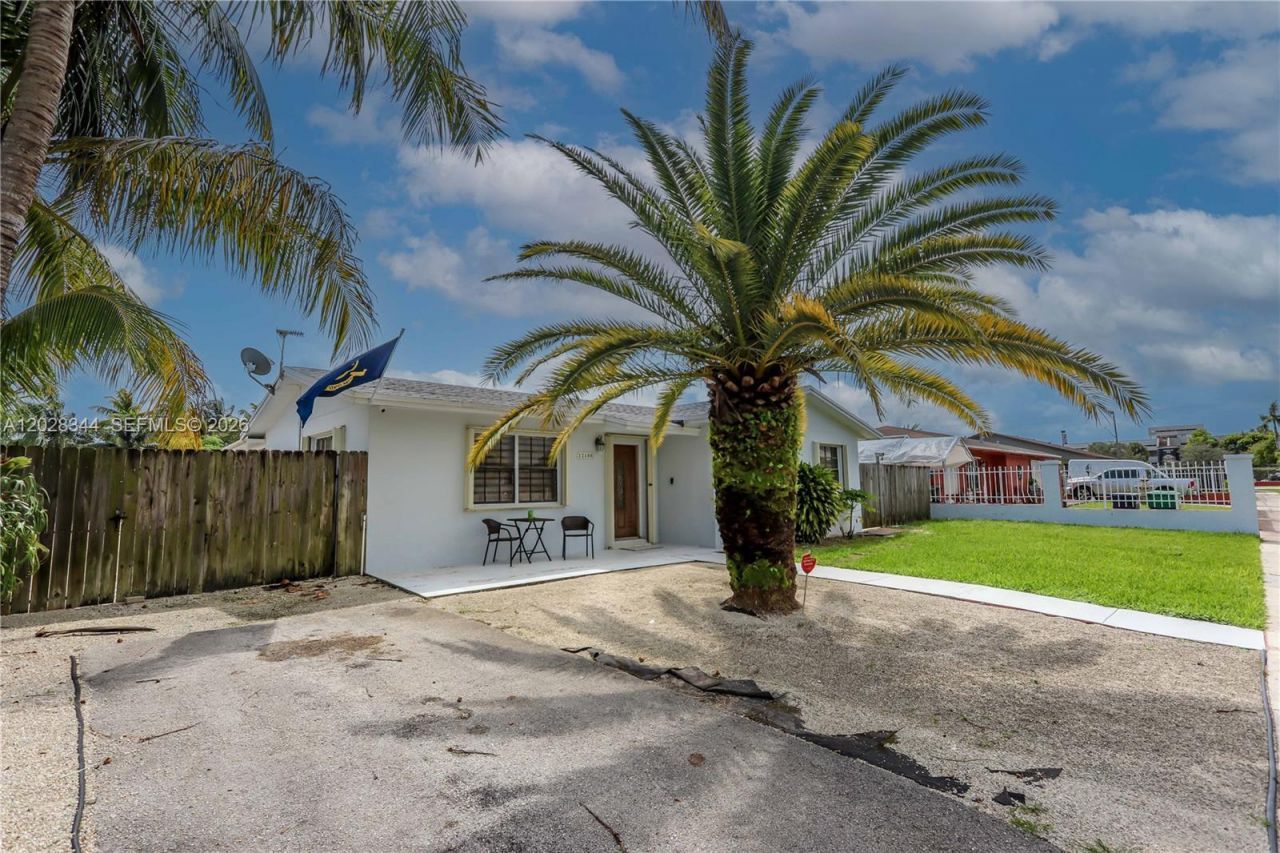 12100 SW 181st Ter , Miami, FL 33177 Photo