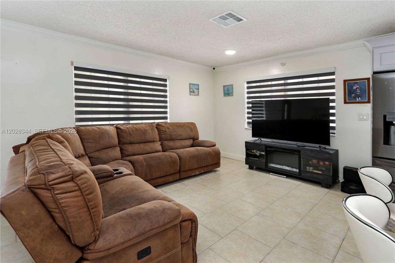 12100 SW 181st Ter , Miami, FL 33177 Photo