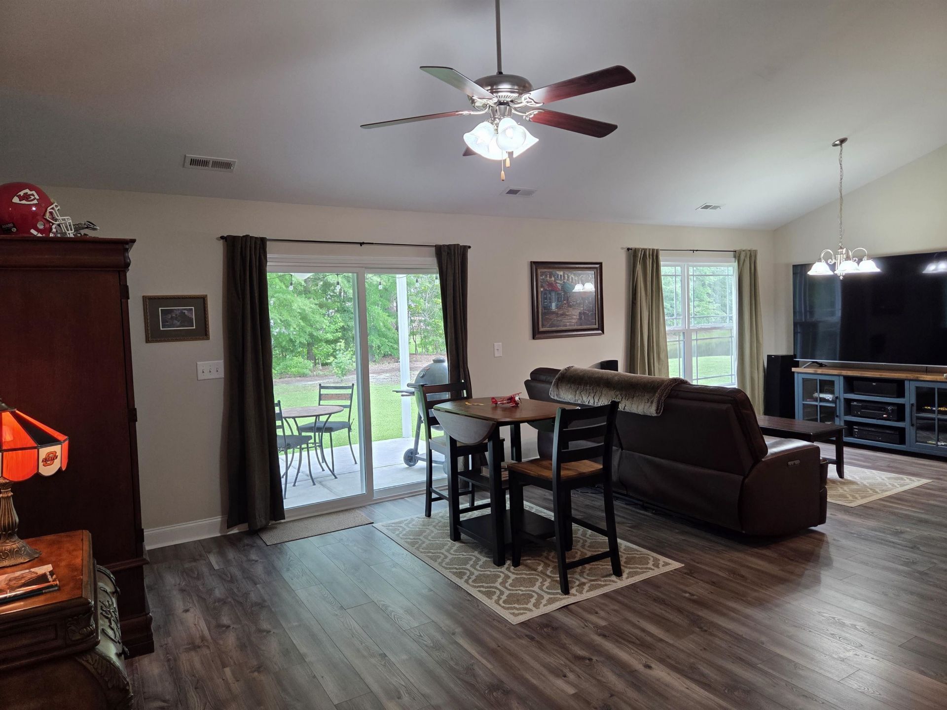 145 Ecum Secum Pl. Photo 12