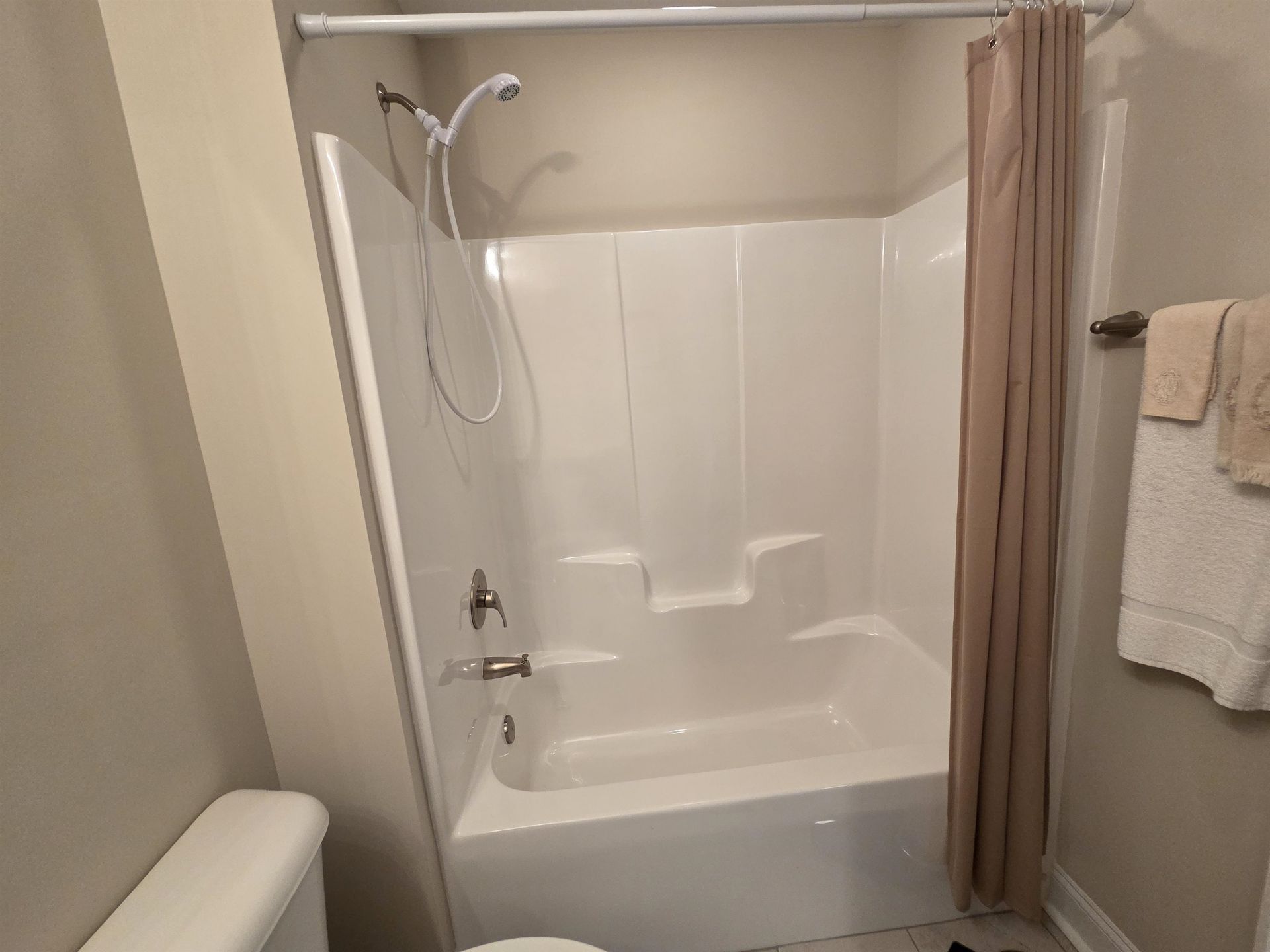 145 Ecum Secum Pl. Photo 23