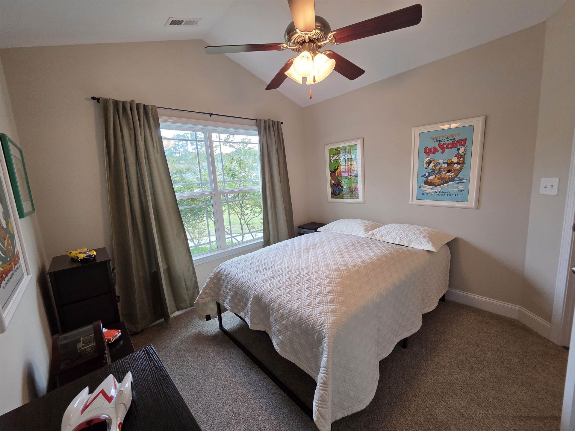 145 Ecum Secum Pl. Photo 24