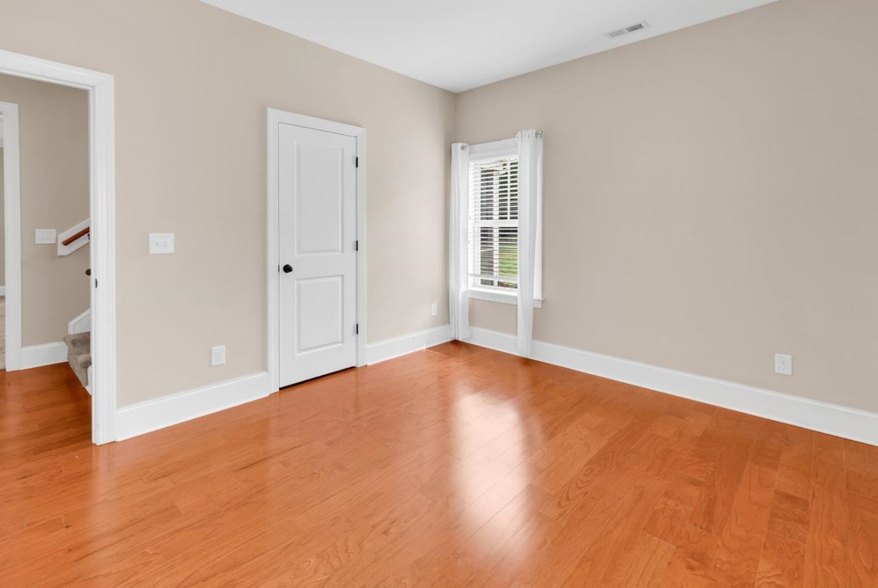 400 San Benito Ct.  Photo 12