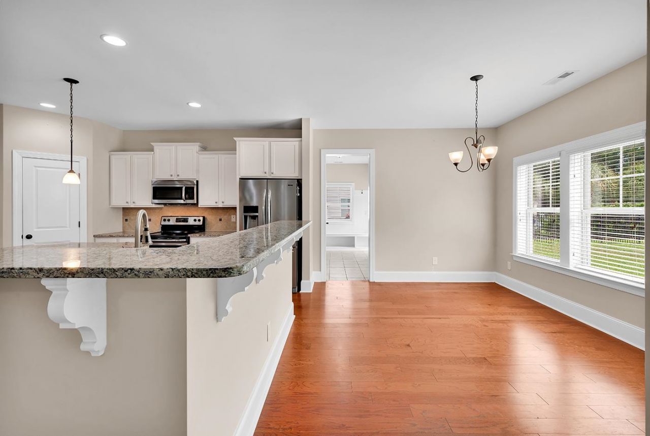 400 San Benito Ct.  Photo 17