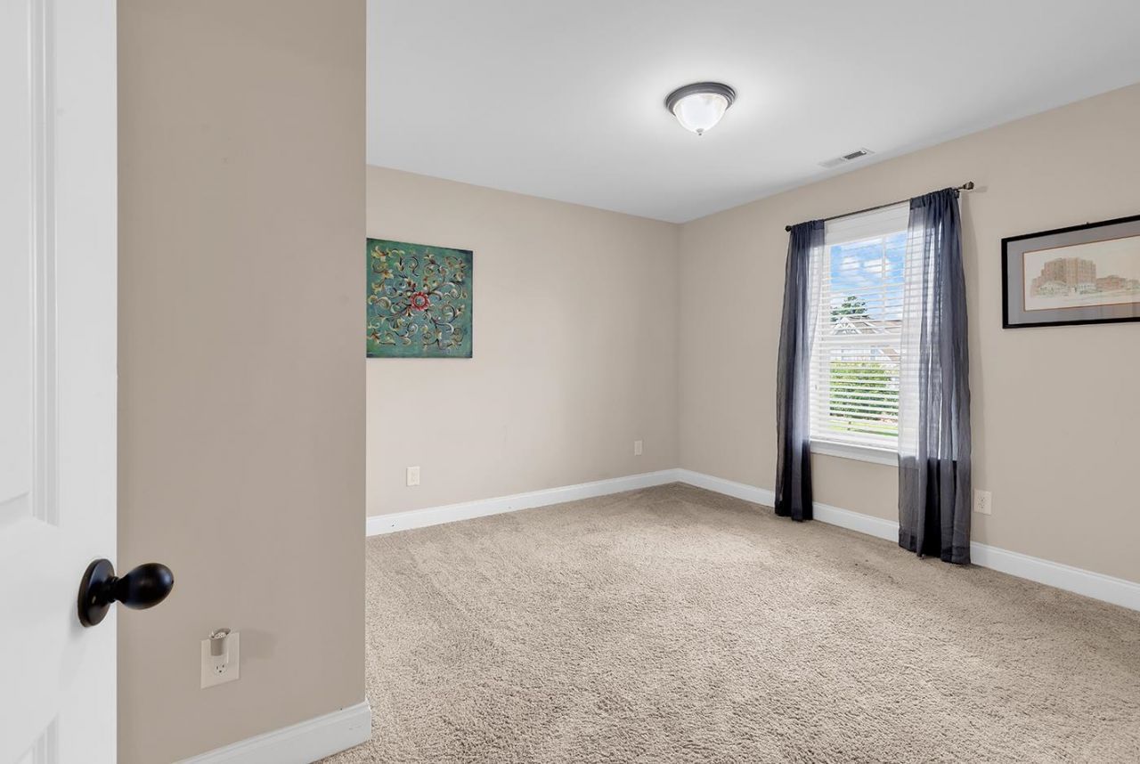 400 San Benito Ct.  Photo 32