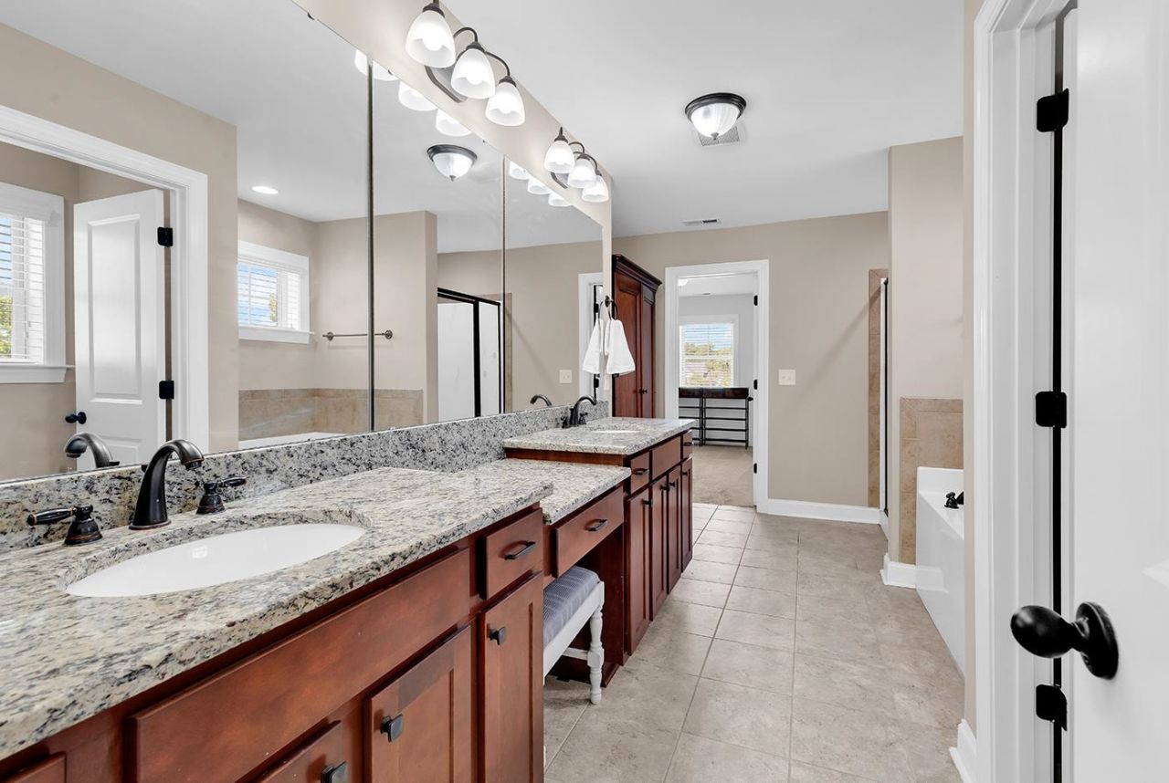 400 San Benito Ct.  Photo 44