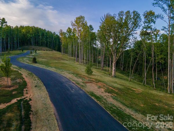 415 Fairview Drive , Fairview, NC 28730
