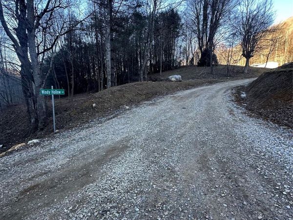 45 Windy Hollow Lane , Newland, NC 28657
