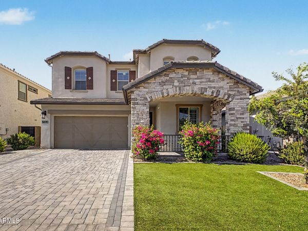 2144 E FLAMINGO Way E, Gilbert, AZ 85297