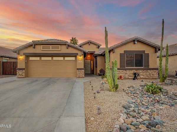 830 E MULE TRAIN Trail, San Tan Valley, AZ 85143