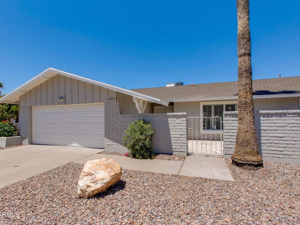 1206 E GREENWAY Drive, Tempe, AZ 85282