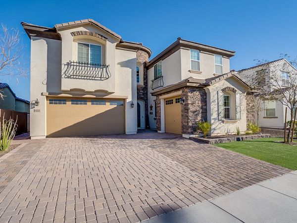 634 W RANCH Road, Gilbert, AZ 85233
