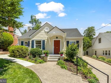 875 N KENTUCKY STREET, ARLINGTON, VA 22205