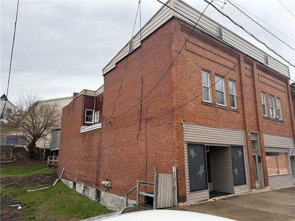 759 Mckean Ave , Donora, PA 15033