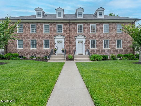 9 Allen Avenue, Oceanport, NJ 07757