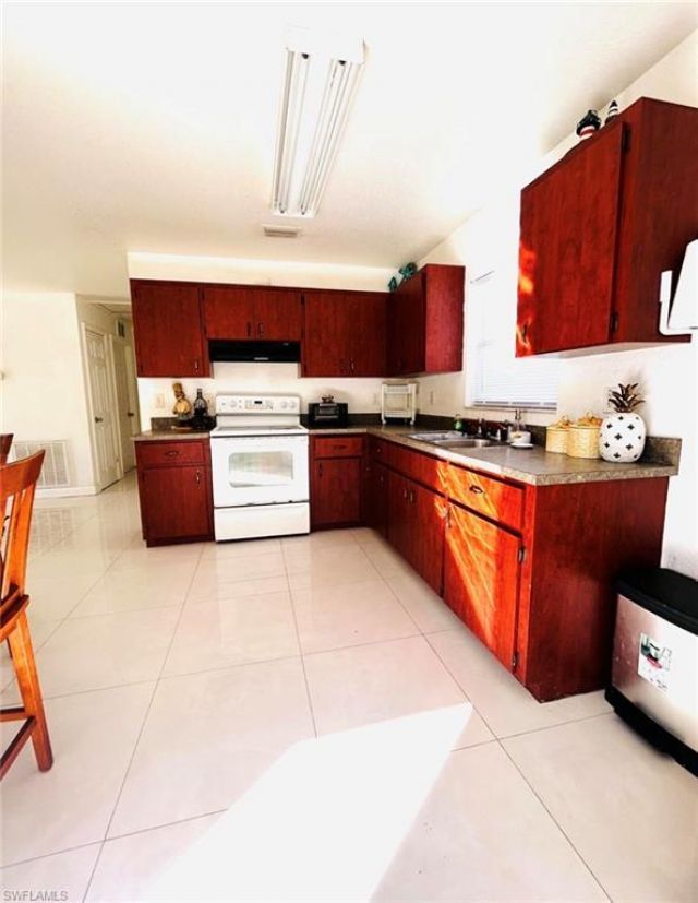 719 Carolina Ave , Clewiston, FL 33440 Photo
