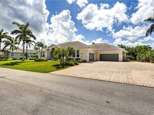 735 Elisa DR , PUNTA GORDA, FL 33950