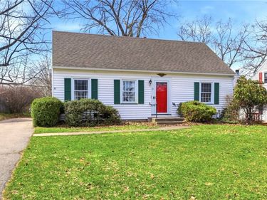 37 Oakmount Drive , Rochester, NY 14617