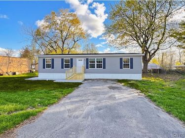 2046 Route 5 , Utica, NY 13502
