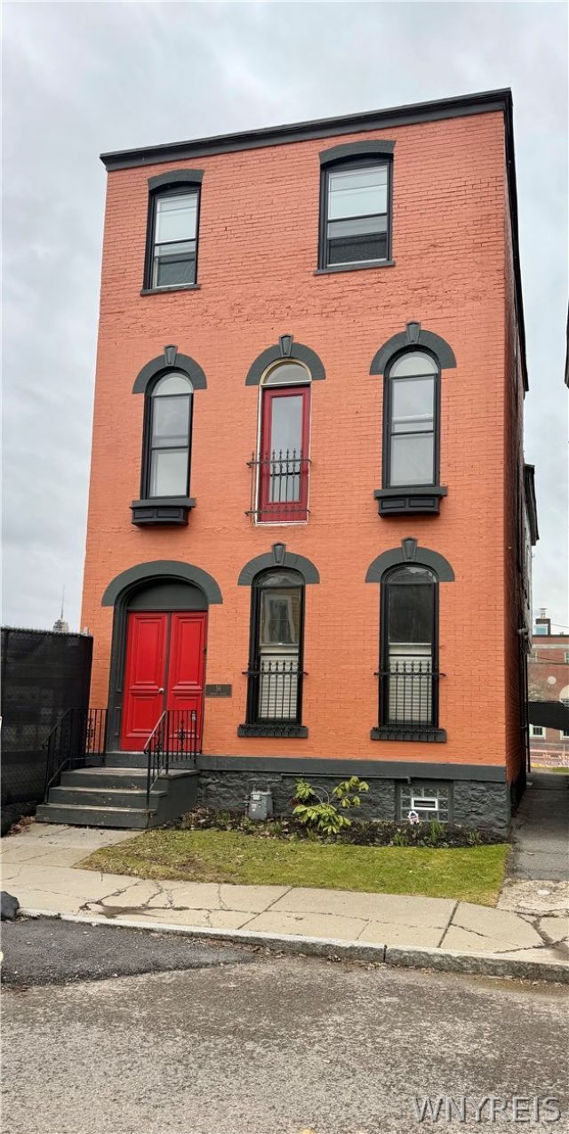 56 Trinity Place, Unit 2, Buffalo, NY 14201 Main Photo