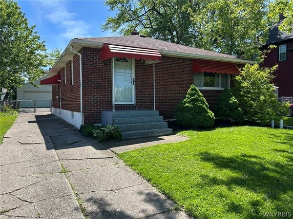 1835 Military Road , Tonawanda, NY 14217