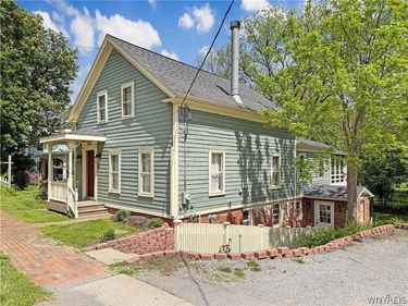 33 S Academy Street, Wyoming, NY 14591