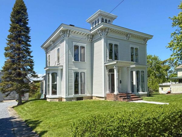 72 Main Street, Vergennes, VT 05491