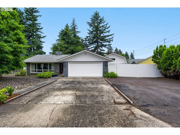 24203 NE OREGON ST, Wood Village, OR 97060