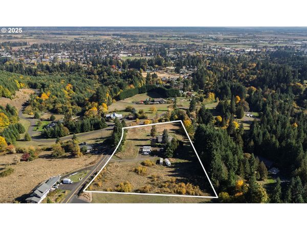 32378 JP WEST RD, Scappoose, OR 97056