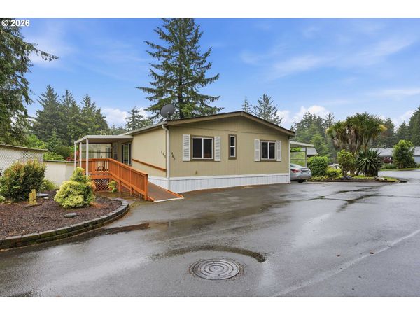565 SHOREPINES AVE, Coos Bay, OR 97420