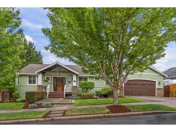 447 NW MT MAZAMA ST, McMinnville, OR 97128