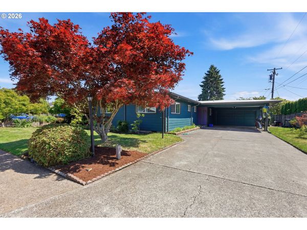 65 GREENVALE DR, Springfield, OR 97477