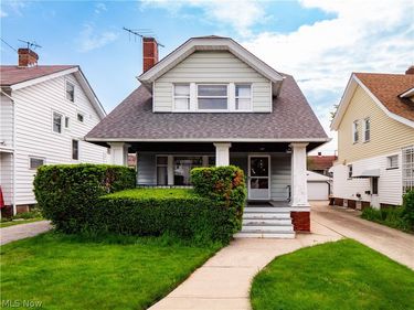 2077 Wyandotte Avenue , Lakewood, OH 44107