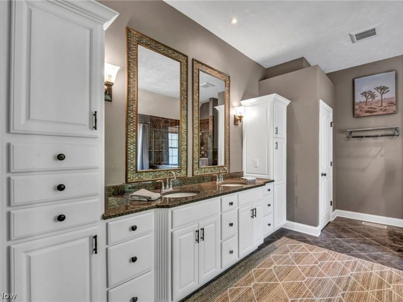 7125 Bridlewood Drive, Concord Township, OH 44077 Photo 28