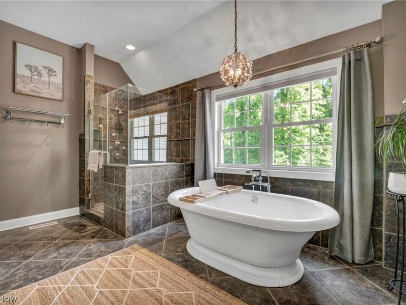 7125 Bridlewood Drive, Concord Township, OH 44077 Photo 29