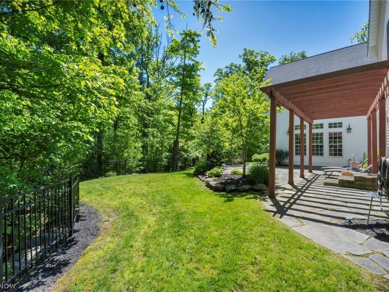 7125 Bridlewood Drive, Concord Township, OH 44077 Photo 43