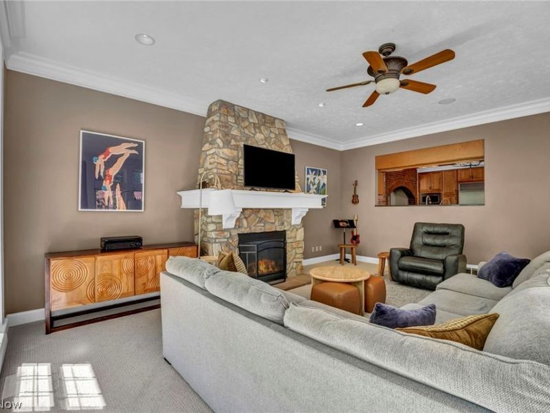 7125 Bridlewood Drive, Concord Township, OH 44077 Photo 5