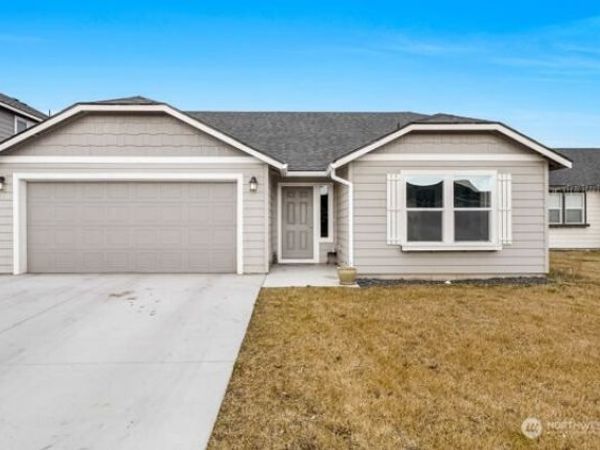 1120 W Aspen Road , Moses Lake, WA 98837