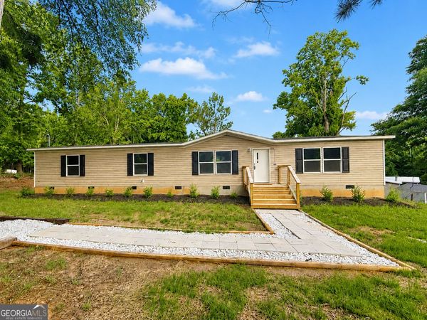 832 Stone Stewart Road, Hull, GA 30646