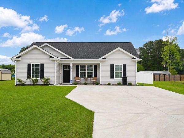1015 S Highway 701 , Loris, SC 29569