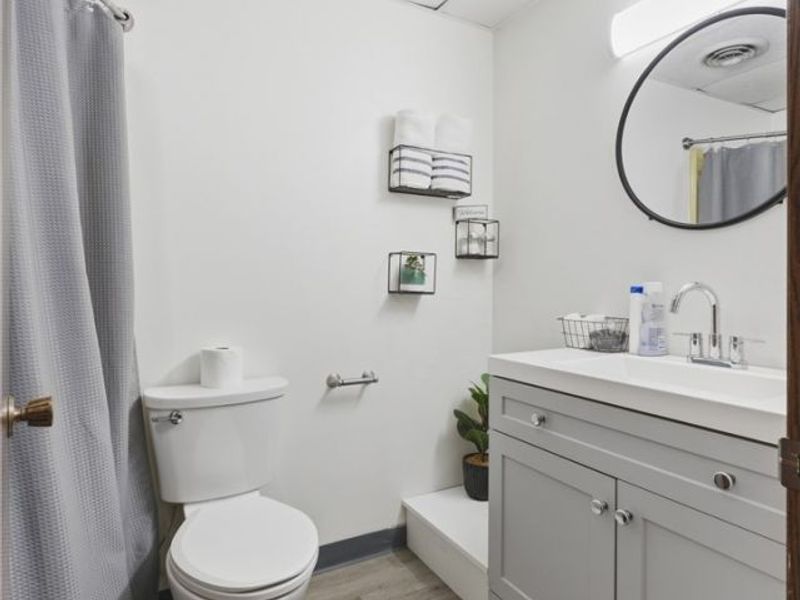 1205 N Crown Hill Road , Orrville, OH 44667 Photo 15