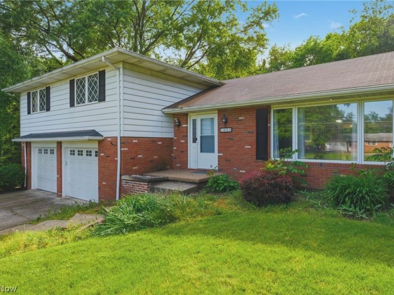 1205 N Crown Hill Road , Orrville, OH 44667 Photo 2